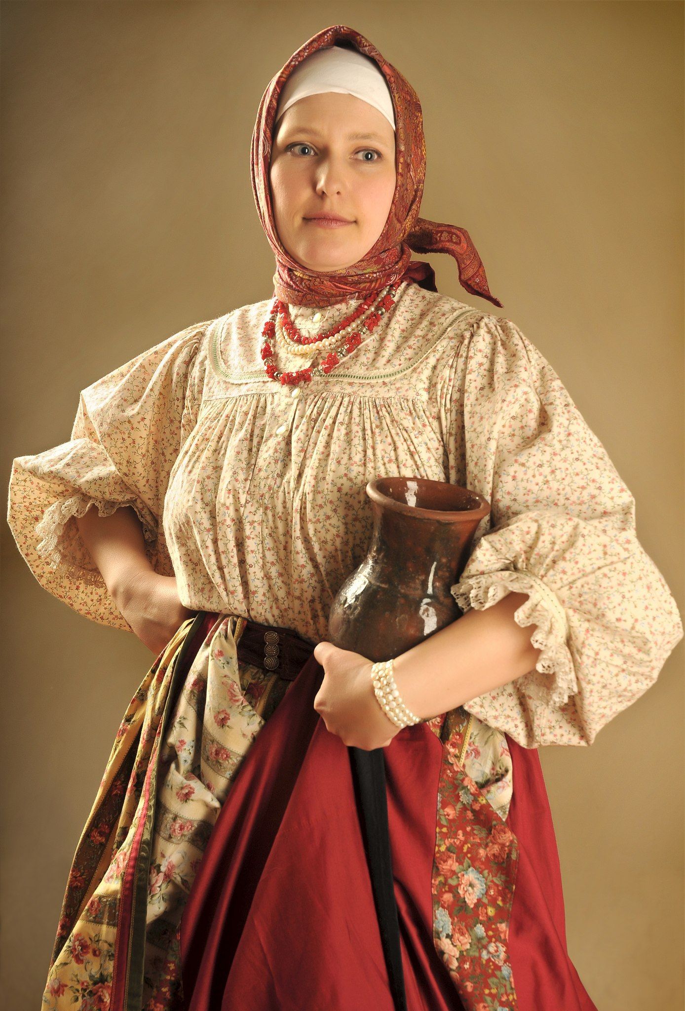 Girls in Slavic costumes in Kumamoto