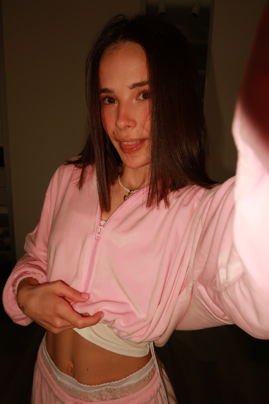 Tina brings the glow — live moments in Kumamoto